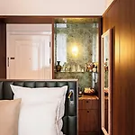 Florida Hotel