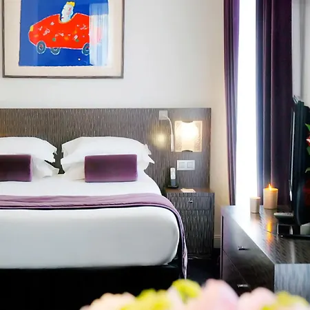 Hotell Florida 4*